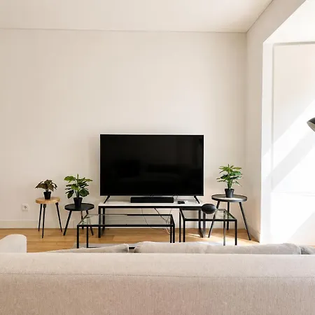 Modern 1 Bedroom Flat In Lisboa